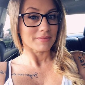 Meet your Posher, Keli